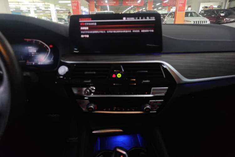 Used BMW 5 Series 2022 Updated 530Li Leading Edition Luxury Package
