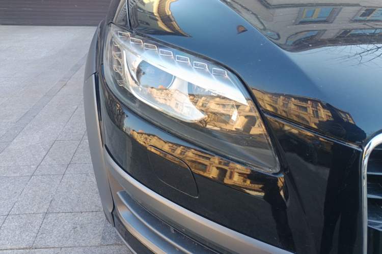 Used Audi Q7 2015 40 TFSI Collector's Edition
