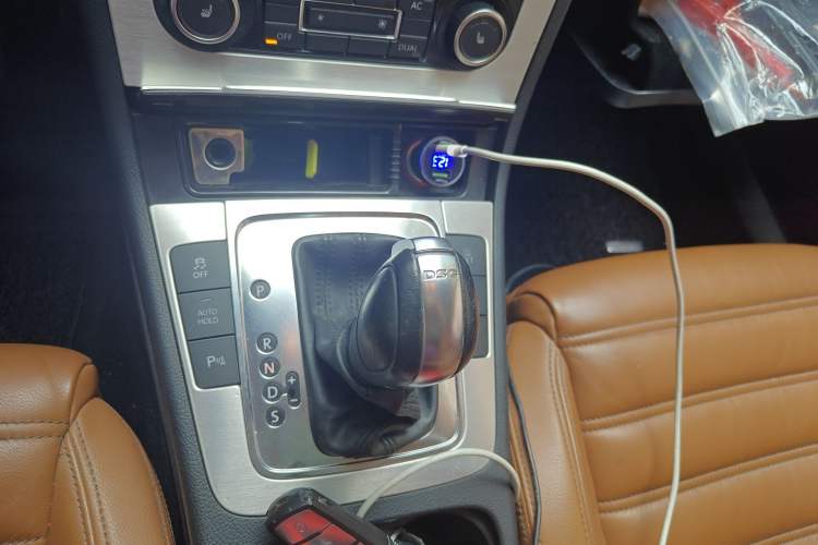 Used Volkswagen FAW-Volkswagen CC 2011 1.8TSI Luxury Model
