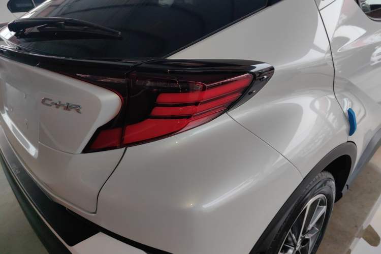 Used Toyota C-HR 2021 2.0L Luxury Edition Right Rear Taillight