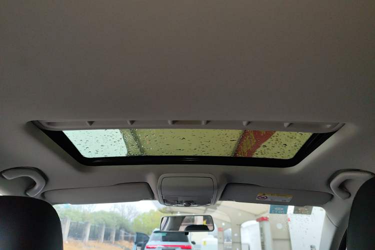 Used Volkswagen Sagitar 2016 230TSI 25th Anniversary Edition
