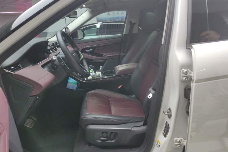 Used Land Rover Range Rover Evoque 2022 Aurora L 249 PS R-Dynamic Luxury Edition