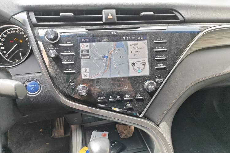 Used Toyota Camry 2019 Dual-Engine 2.5HQ Flagship Edition China VI Standard Odometer Close Up