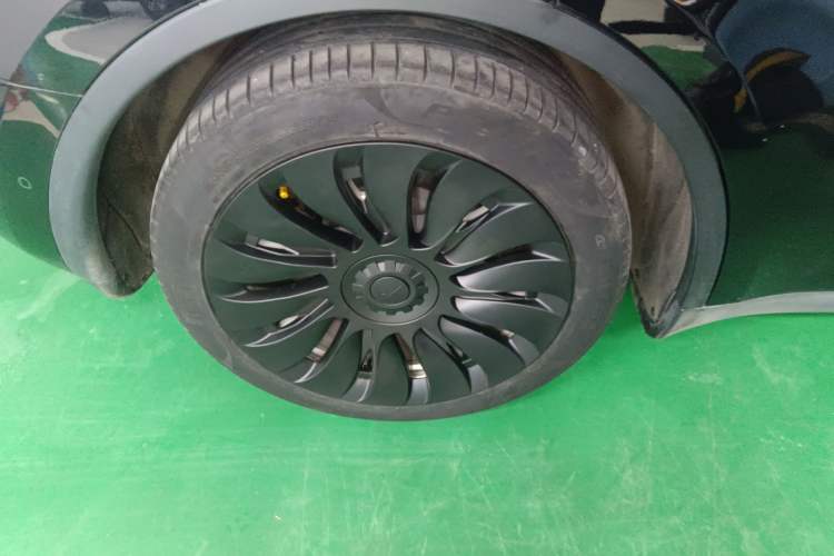 Used Tesla Model Y 2022 Rear-Wheel-Drive Version