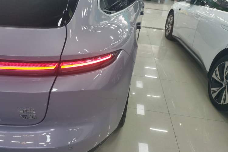 Used Nio ET5T 2025 75 kWh Touring Exterior 6