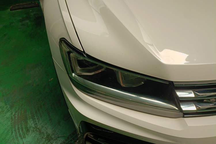 Used Volkswagen Tiguan L 2021 330TSI Automatic Two-Wheel Drive R-Line Enhanced Edition Right Front Headlight