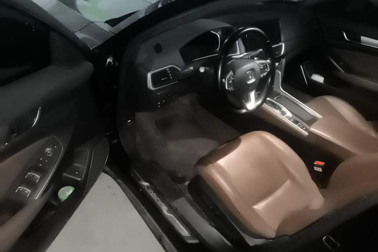 Used Honda Inspire 2022 Lingpai Hybrid 2.0L Pure Elegant Edition Driver Seat