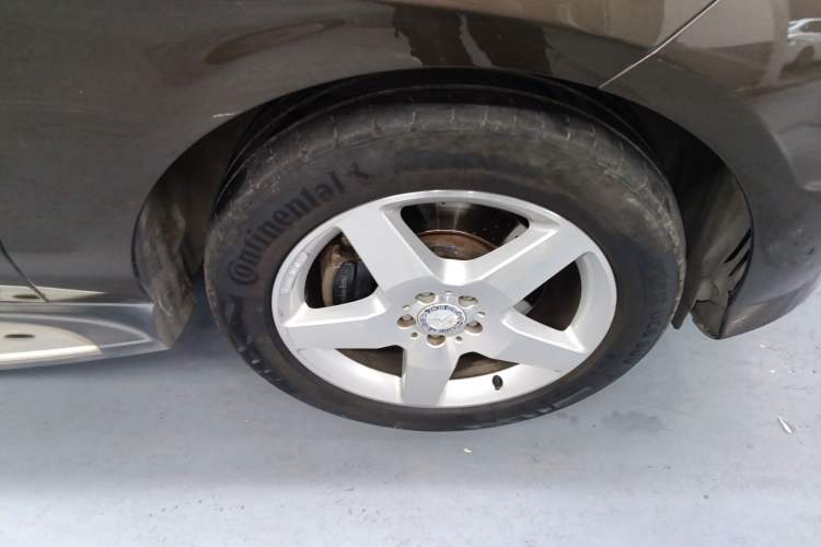 Used Mercedes-Benz M-Class 2014 ML 400 4MATIC Luxury Model