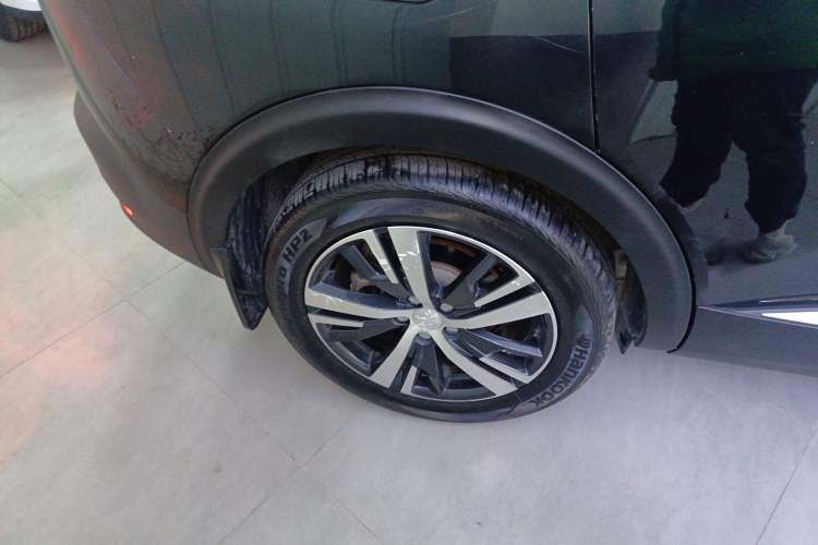 Used Peugeot 5008 2017 350THP 5-Seat Elite Edition