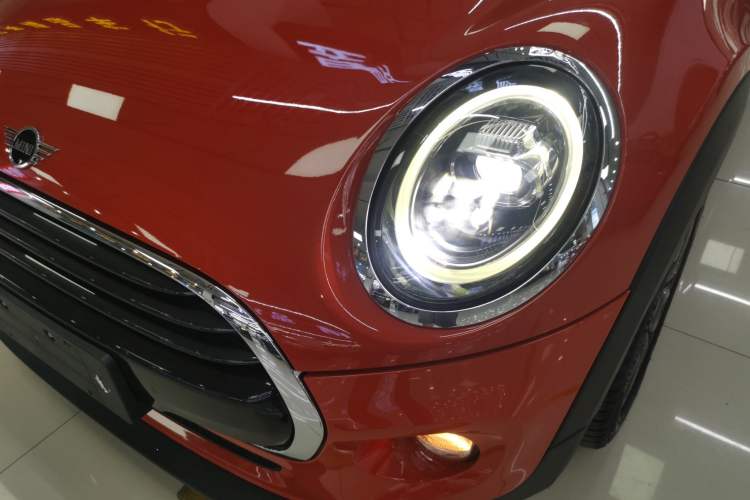 Used MINI MINI 2018 1.5T COOPER Classic Edition