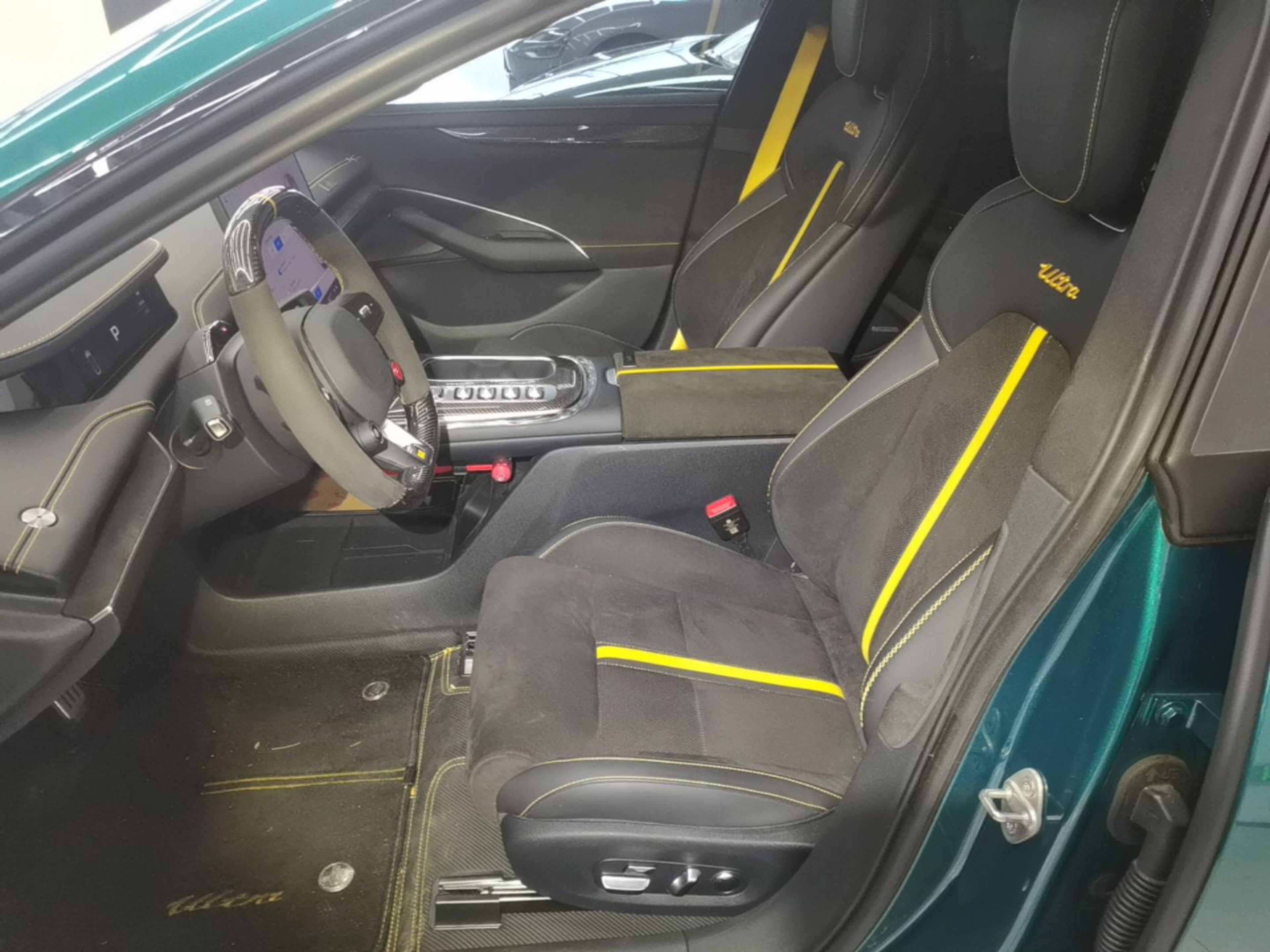 Vordere Reihe im Auto