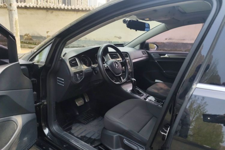 Used Volkswagen Golf 2014 1.6L Automatic Comfort Model