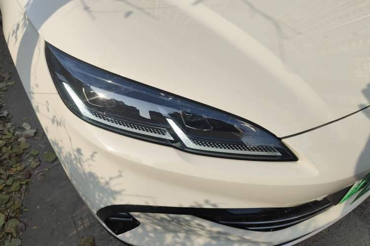 Used BYD Seal 06 New Energy 2025 DM-i Smart Drive 80KM Luxury Model Right Front Headlight