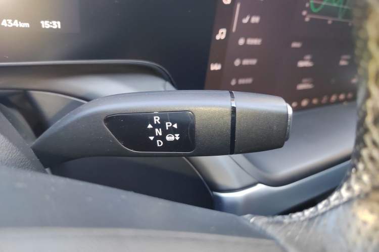 Used XPeng P7 2020 670N Gear Lever