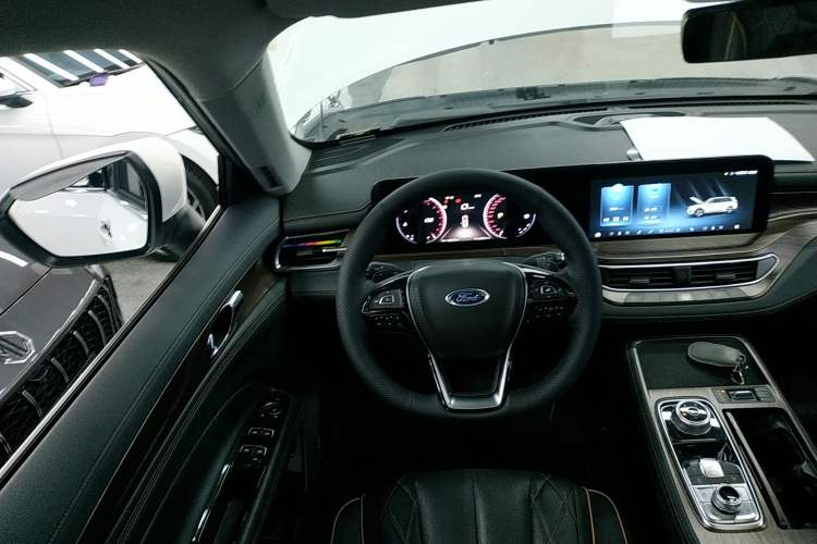 Used Ford Equator 2021 EcoBoost 225 Premier 6-Seater
