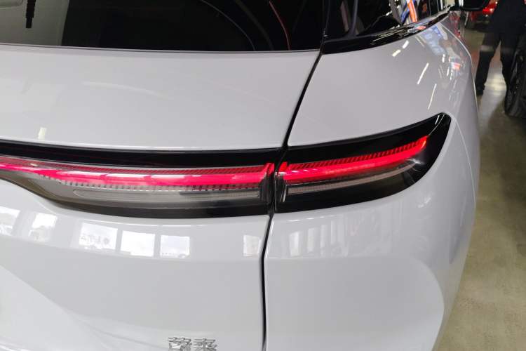 Used Nio ES6 2024 75 kWh
