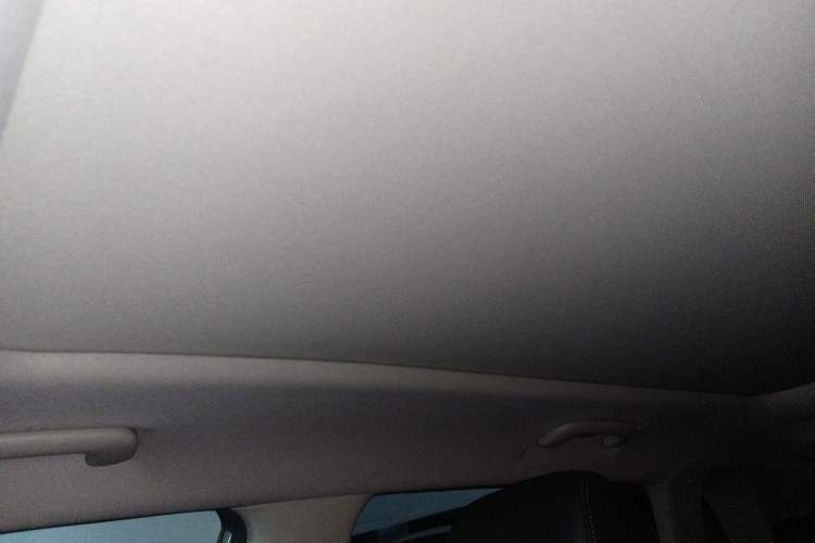 Used Kia Sportage R 2018 2.0L Automatic Smart Luxury Version China V Standard Headliner