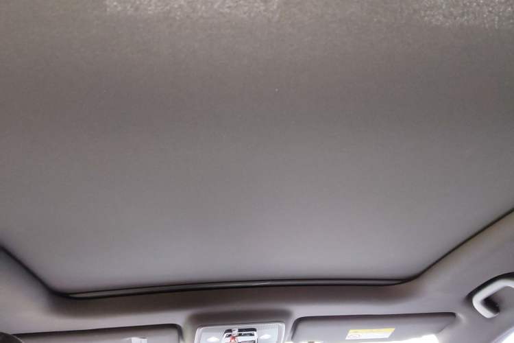 Used BYD Song PLUS New Energy 2023 Champion Edition EV 520KM Prestige Model Headliner