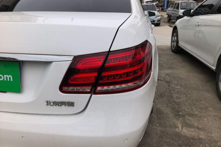 Used Mercedes-Benz E-Class 2015 E 260 L
