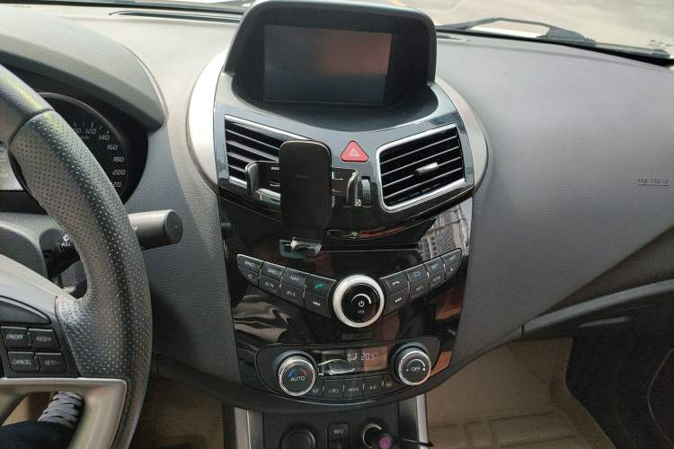 Used Haima S5 2015 1.5T Manual Smart Luxury Sport Edition