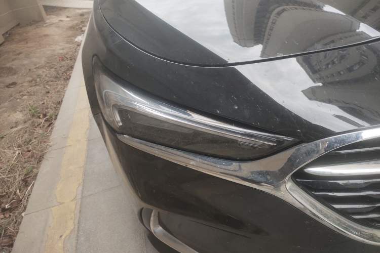 Used Buick LaCrosse 2020 652T Elite Edition Right Front Headlight