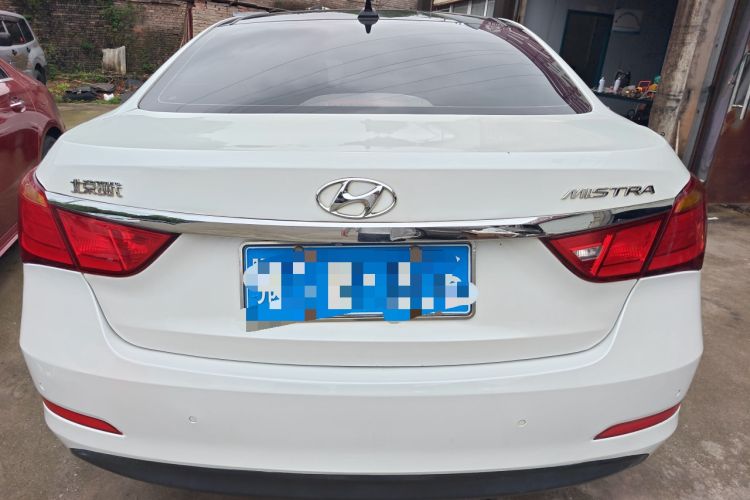 Used Hyundai Mistra 2016 1.8L Automatic Smart GLS Rear