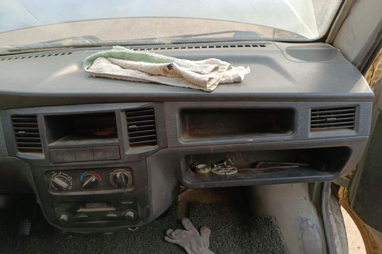 Used Wuling Zhiguang 2010 1.0L Liye Edition