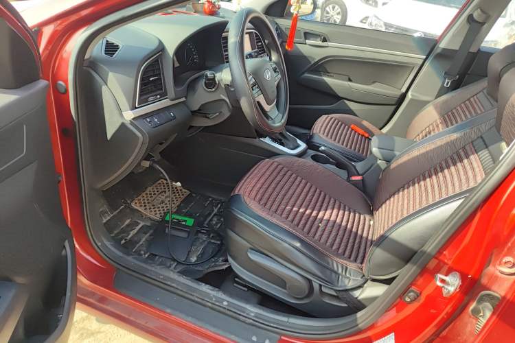 Used Hyundai Elantra (6th Generation / Lingdong) 2016 1.6L Automatic ZhiXuan – Elite Version Driver Seat
