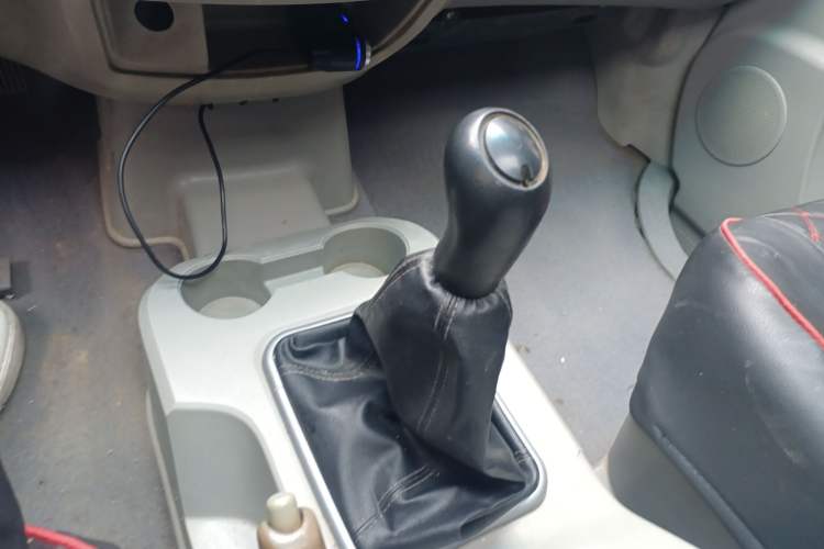 Used FORTHING Lingzhi 2016 M3 1.6L 7-Seater Luxury Model China V Standard
