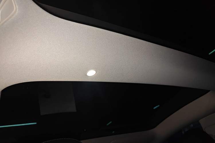 Used Tesla Model 3 2024 High-Performance All-Wheel-Drive Version