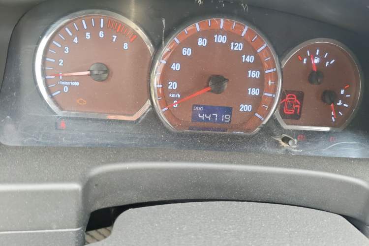 Used FORTHING Lingzhi 2014 M5 Q3 2.0L 7-seat Long-Wheelbase Comfort Version