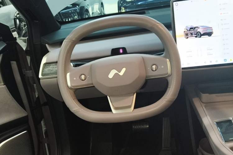 Used ONVO L60 2024 60 kWh All-Wheel Drive
