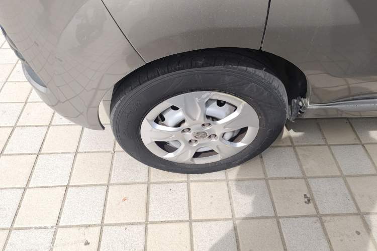 Used Jinbei New Hiace X30L 2021 1.5L Wealth Van Non-Air-Conditioned Version China VI Standard SWC15M
