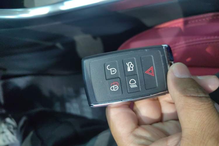 Used Jaguar XEL 2024 2.0T 250 PS R-DYNAMIC S Advanced Sport Edition Vehicle Key