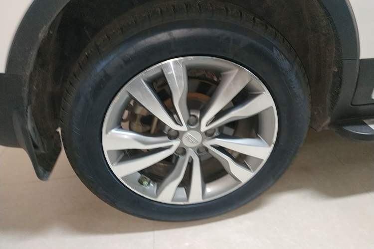 Used Geely Auto Emgrand X7 Sport 2016 1.8TD Automatic Smart Connectivity Version