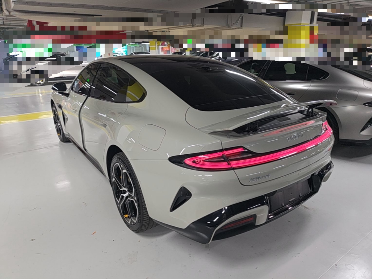 Xiaomi Auto SU7 2024 Four-Wheel Drive Ultra-Long Range Advanced Intelligent Driving Max Edition — снимка 4