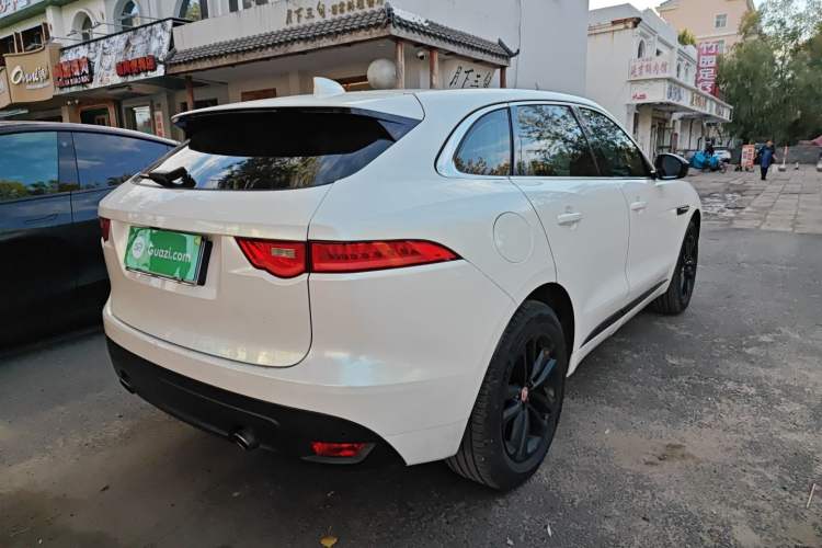 Used Jaguar F-PACE 2016 2.0T Two-Wheel-Drive R-Sport Sport Edition
