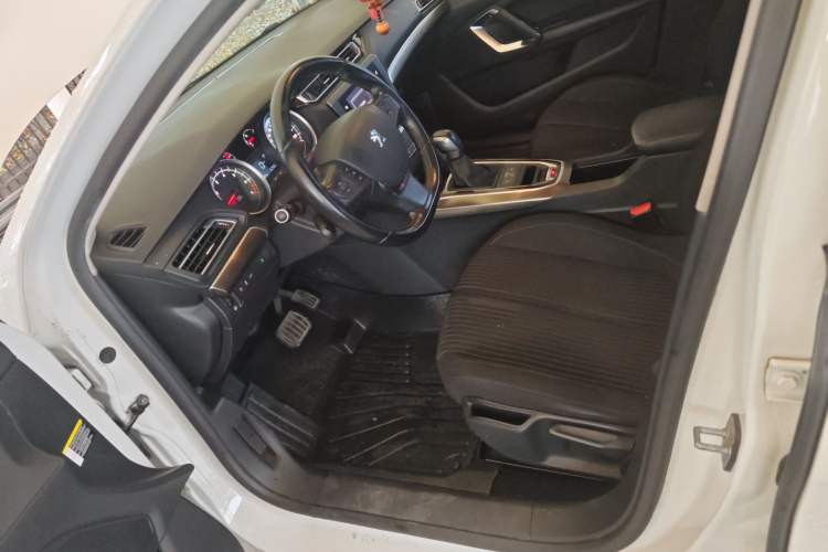 Used Peugeot 408 2015 1.2T Automatic Luxury Edition