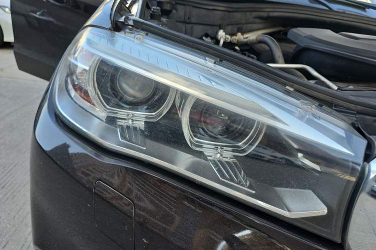 Used BMW X5 2015 xDrive28i