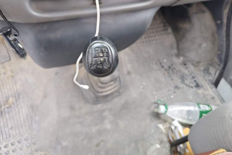 Used Ford Classic Transit 2016 2.8T Diesel Long-Wheelbase 3-Seater High-Roof Van Transporter JX493ZLQ4