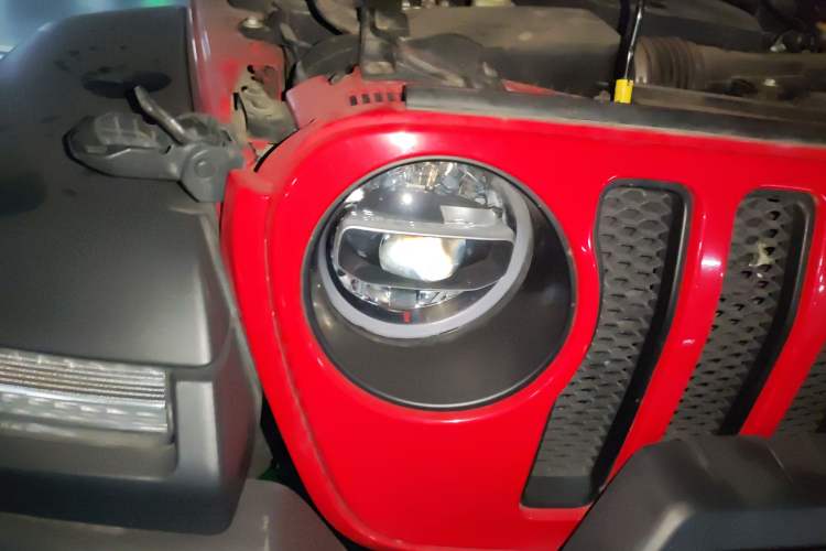 Used Jeep Wrangler 2019 2.0T Rubicon Two-Door Version China VI Emission Standard