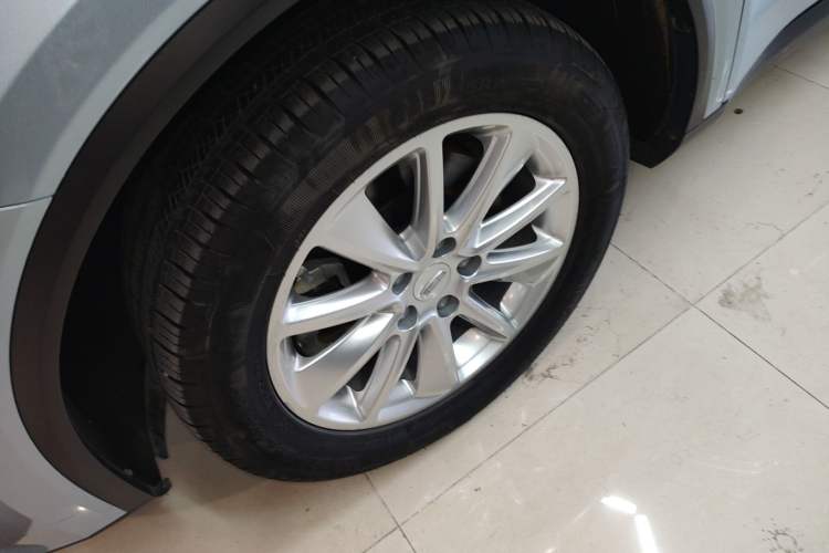 Used Geely Auto Jiajie 2019 1.5TD MHEV DCT Yaoxiang Edition Exterior 4