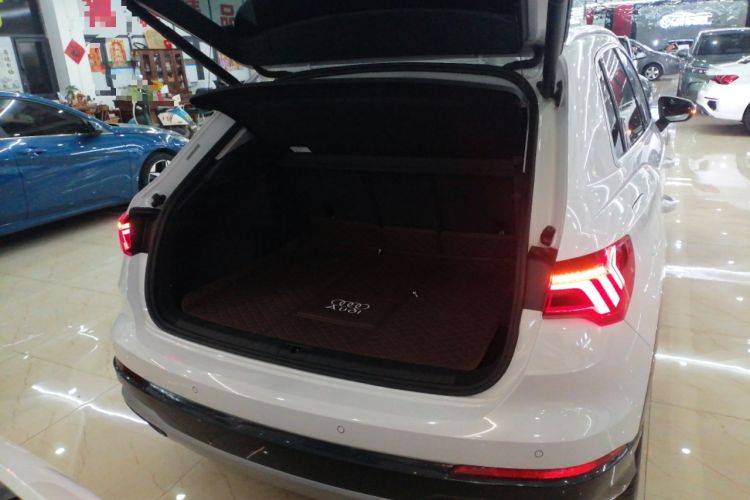 Used Audi Q3 2021 35 TFSI Fashionable and Elegant Model
