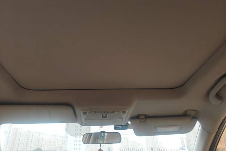 Used Nissan X-Trail 2014 2.5L CVT Leading Edition 4WD
