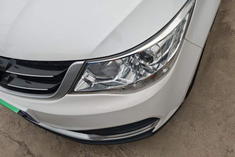 Used Baojun 730 2019 1.5L Manual Value Edition 7 Seats China VI Emission Standard
