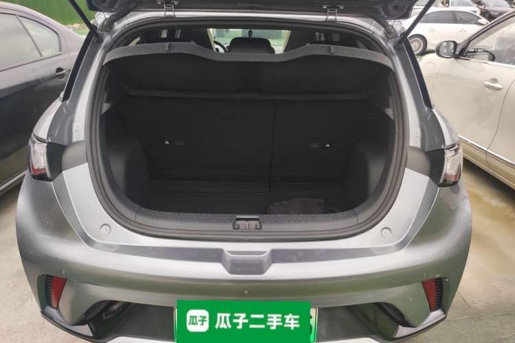 Used BYD Dolphin 2023 420 km Fashion Edition