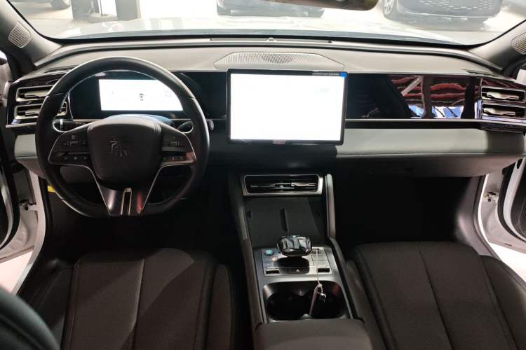 Used BYD Qin L 2024 DM-i 120KM Beyond Model
