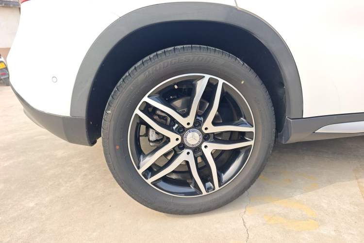 Used Mercedes-Benz GLA 2016 GLA 200 Fashion Model Right Rear Wheel Hub