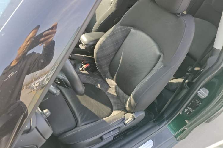 Used MINI 2014 2.0T COOPER S Fun Left Front Seat