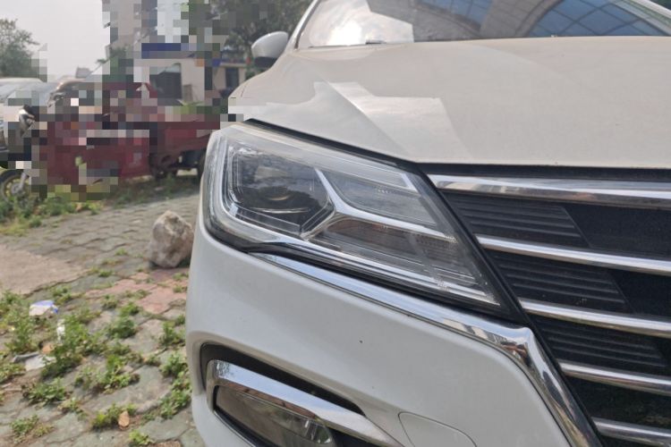 Used Roewe i5 2020 1.5L Automatic 4G Connect Luxury Flagship Edition Right Front Headlight